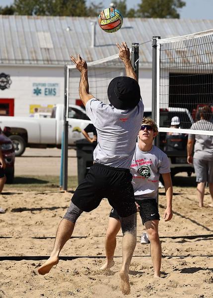 Sand Volleyball Tournament Picture #2